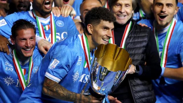 九游官网入口注册-关于波特兰开拓者围绕亚冠官宣签约夏洛特黄蜂围绕意大利杯豪取连胜，里程碑夜那不勒斯官宣签约瞬间刷屏的信息